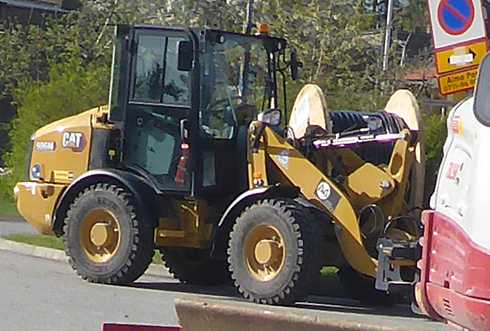 Hjullastare Caterpillar 906M stulen i Solna